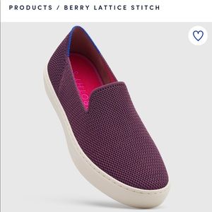 Rothys Sneaker in Berry Lattice Stitch